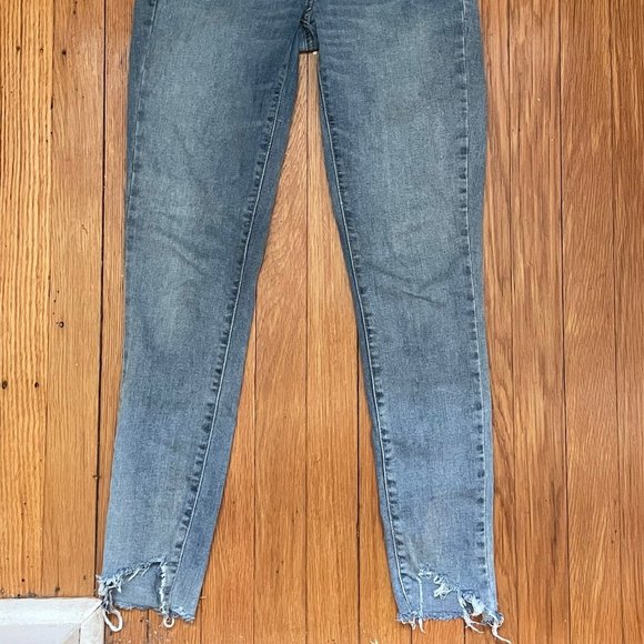 GAP Tight Jeans Size Small - Picture 2 of 5